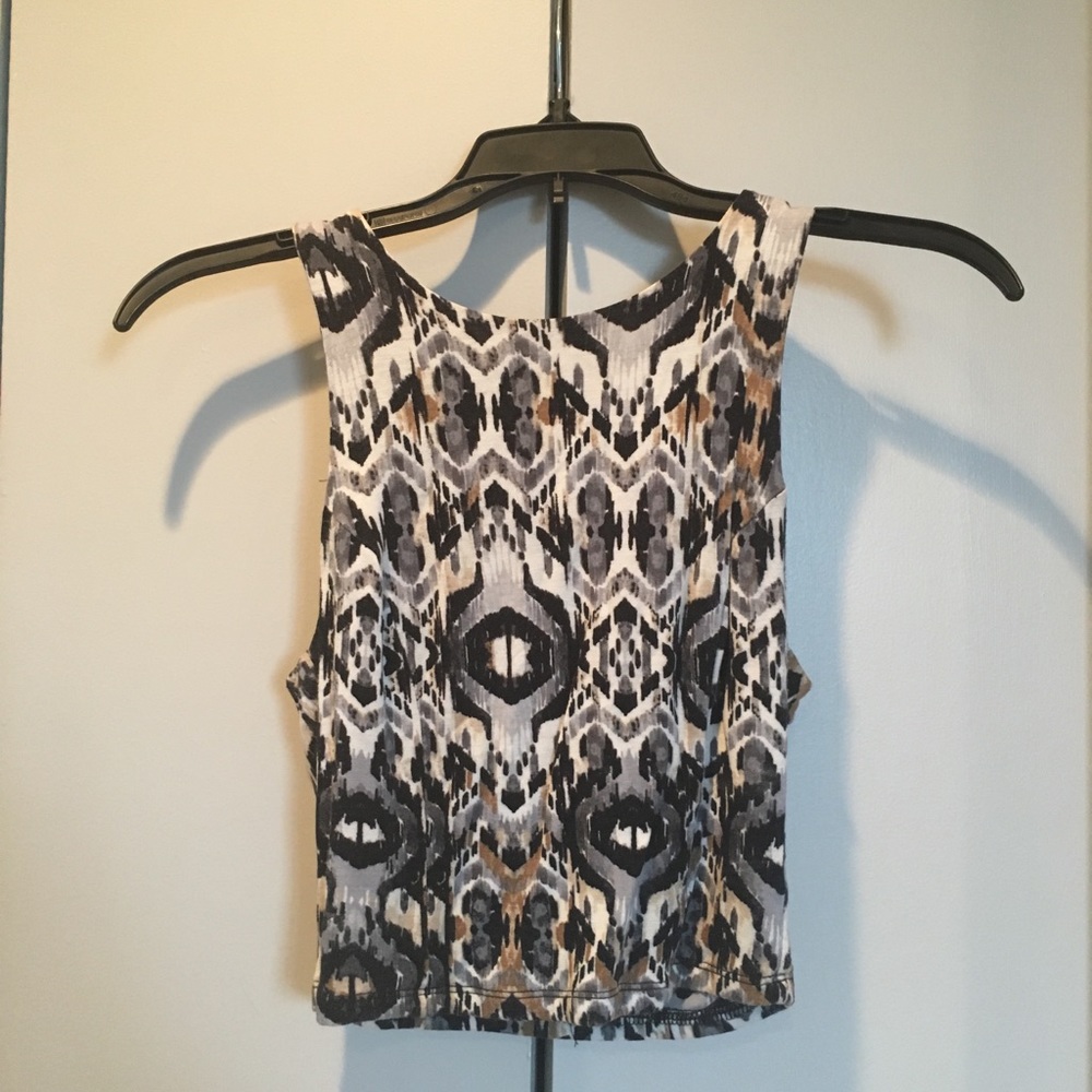 Crop tank top
